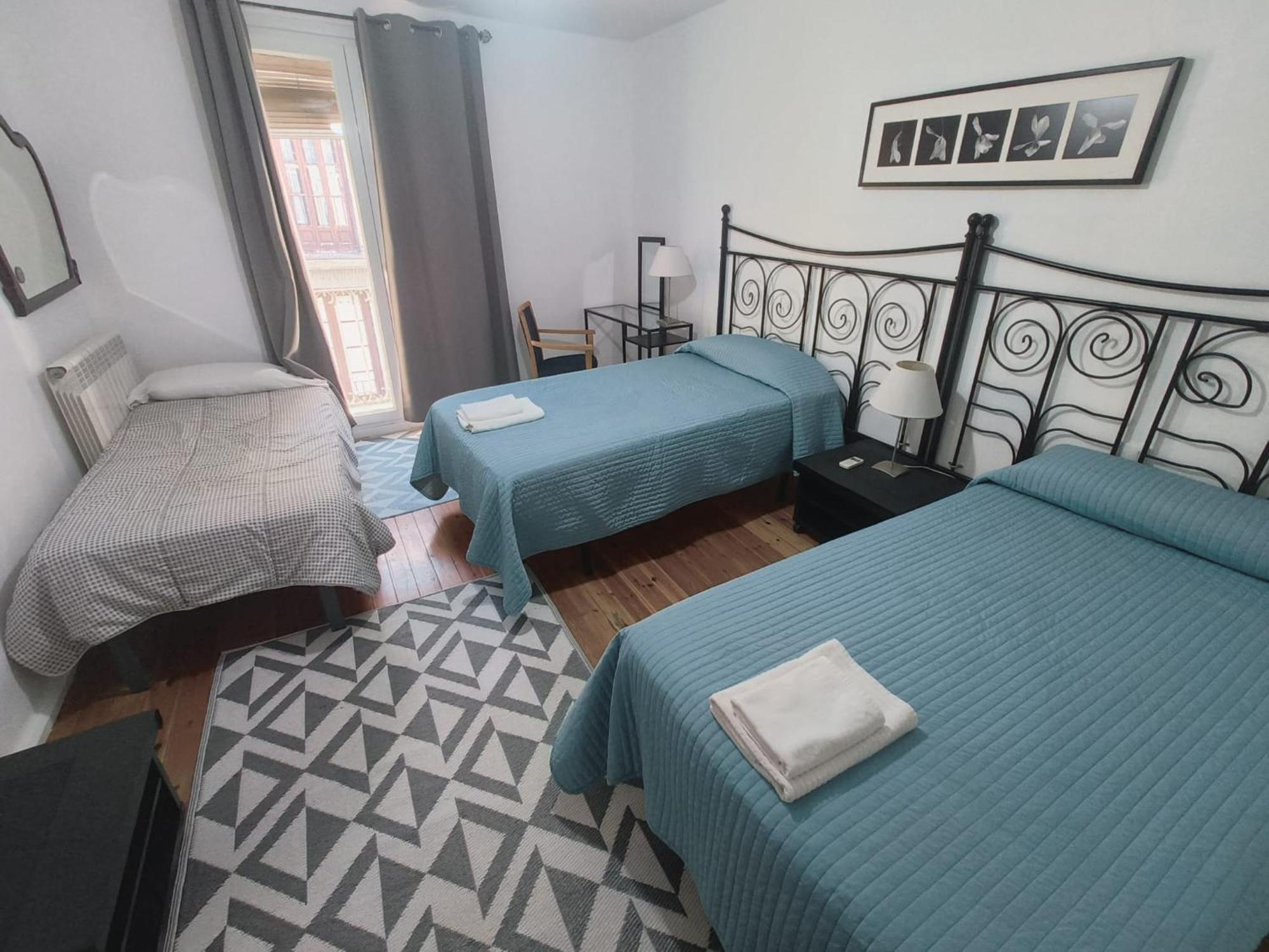 La Posada De San Marcial Tudela Bagian luar foto