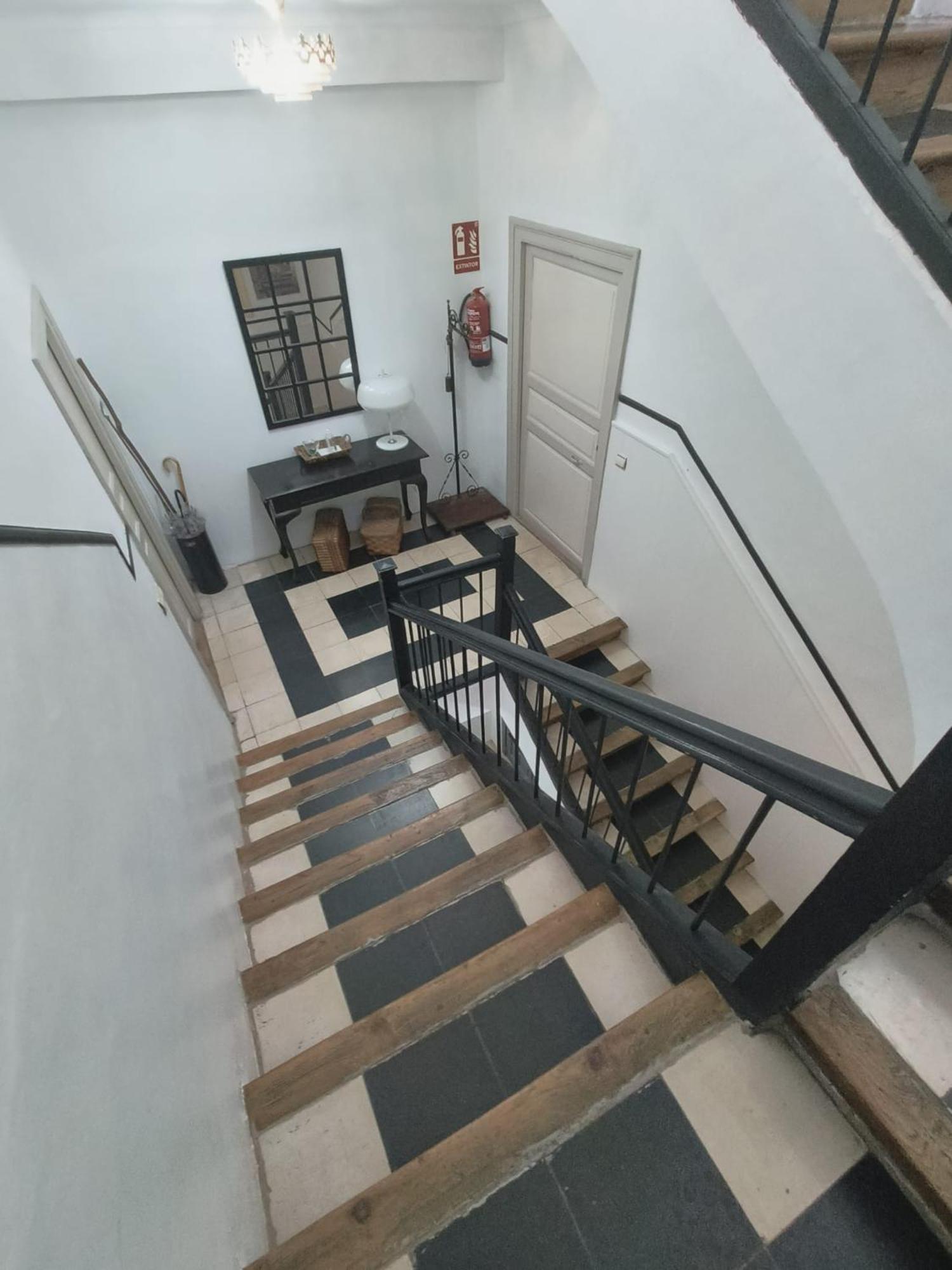 La Posada De San Marcial Tudela Bagian luar foto